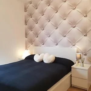 Bsuites Trieste In Centro Storico Con Wifi Appartamento