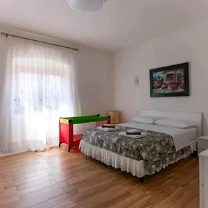 Apartamento Rina's House La Spezia